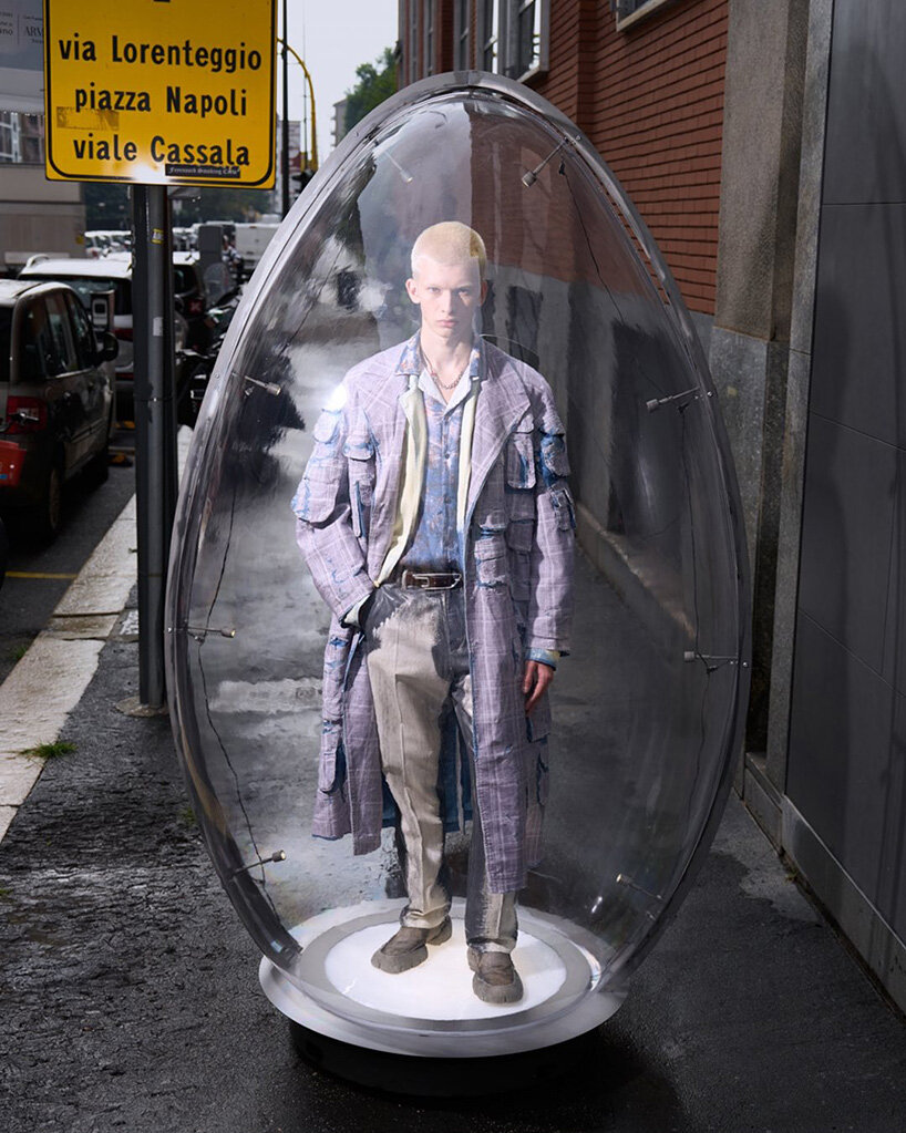 Diesel cerrado 55 SS26 Apariencia Milan Fashion Week Show Interior Transparent Huevo