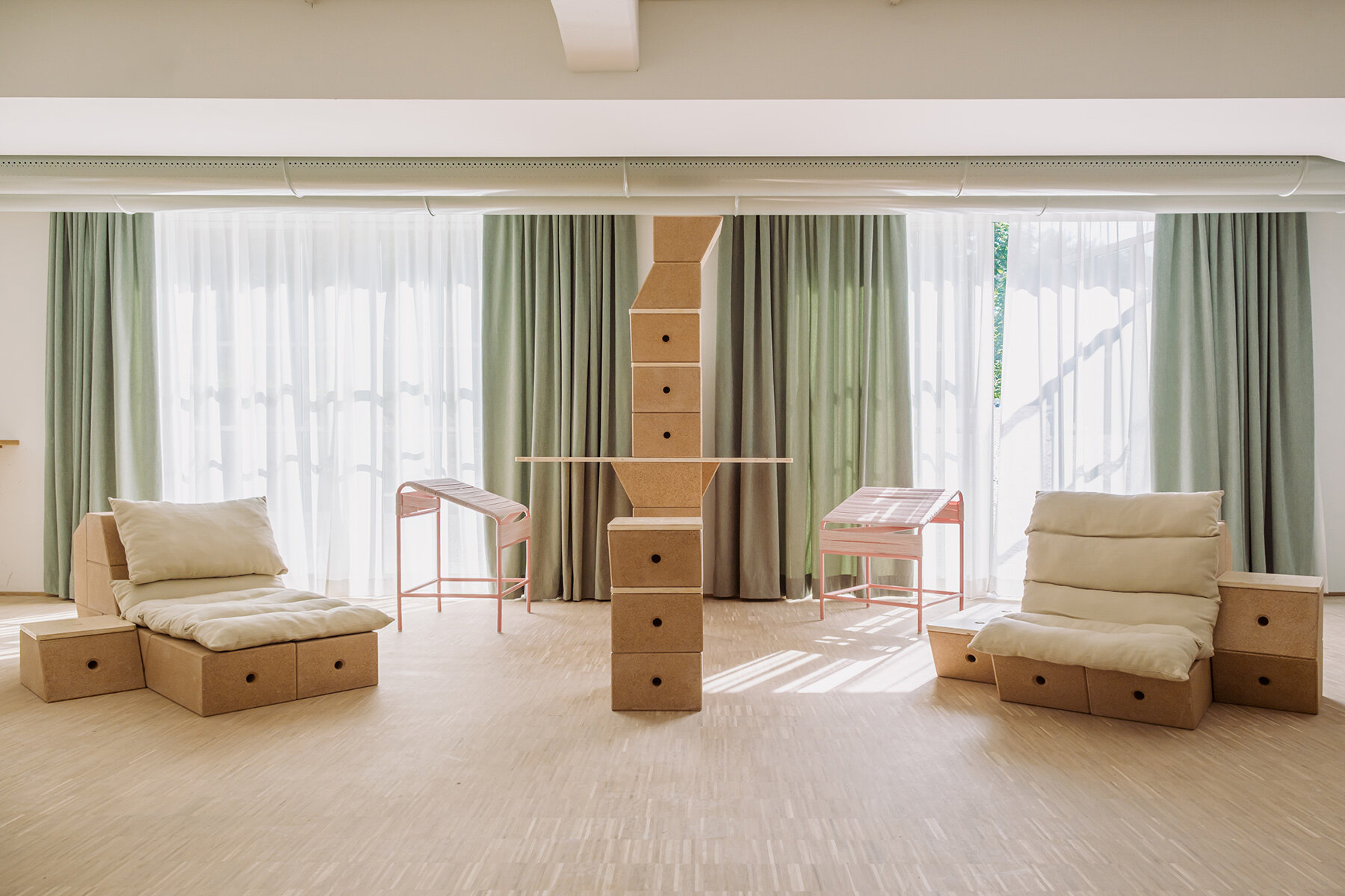 gioco-milano-triennale-AR.CH-IT-luca-cipelletti-modular-designboom-06a