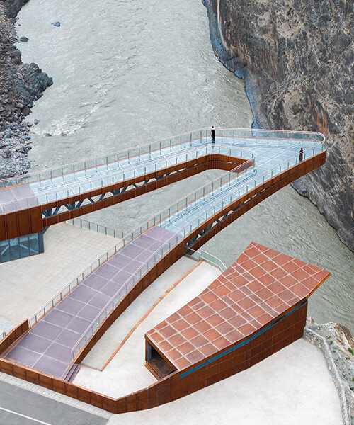cantilevered glass walkway by archermit hovers 130 meters over tibet's canyon