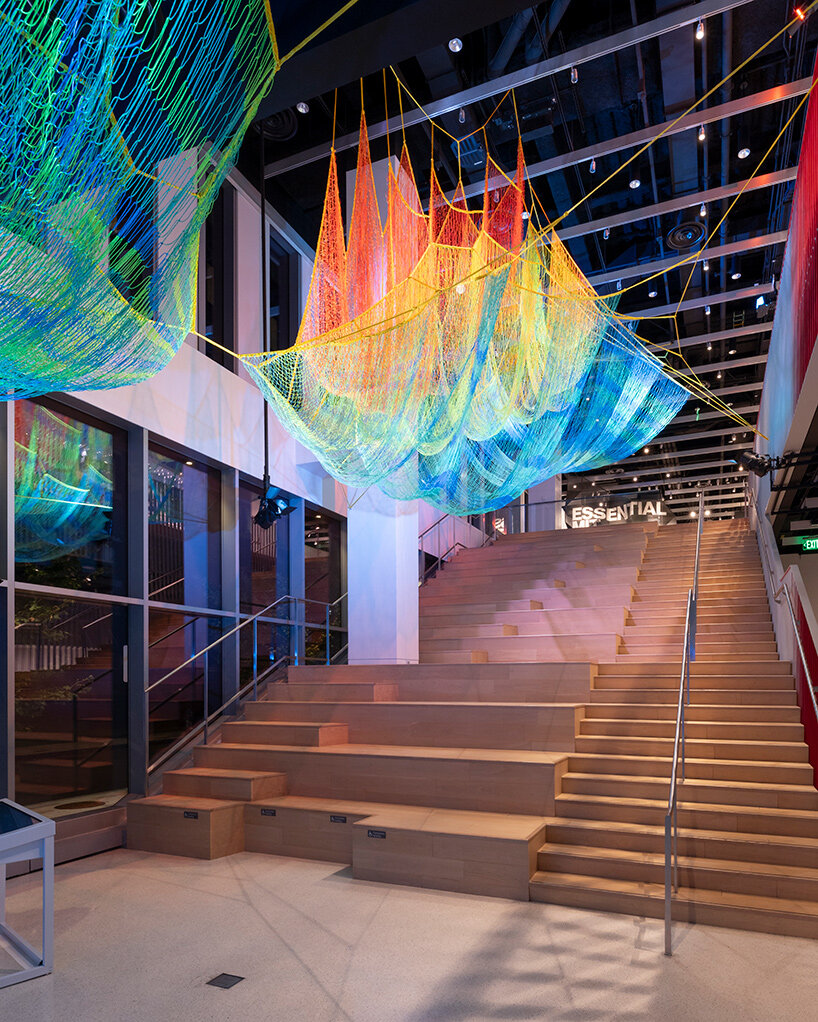 janet echelman suspends lightweight, woven installation within the MIT museum