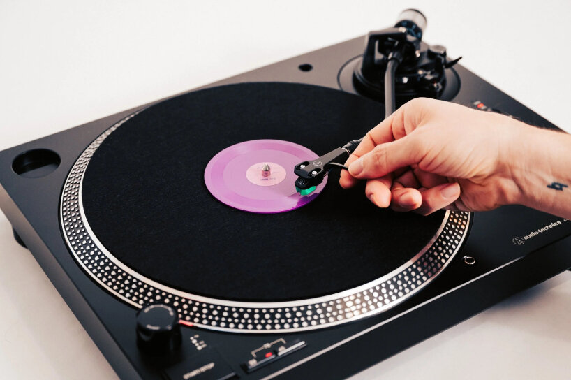 the disc weighs only 15 grams, lighter than a standard LP's 140 grams