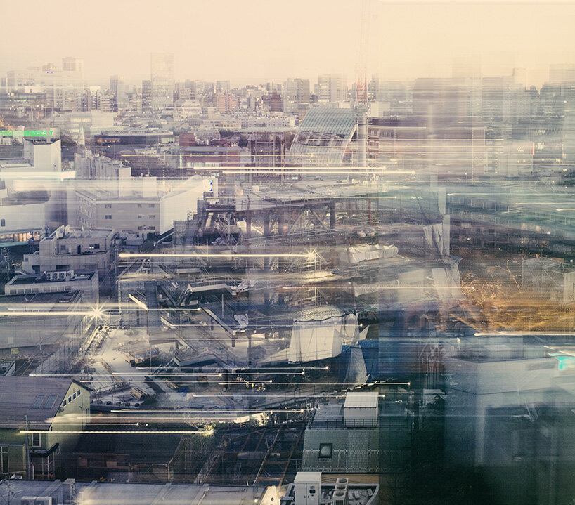 OMA completa la búsqueda de Harajuku en Tokio, descubriendo los pasos de la terraza y la fachada transparente