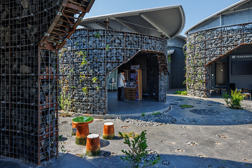 Pueblo de vida milagrosa de Osaka