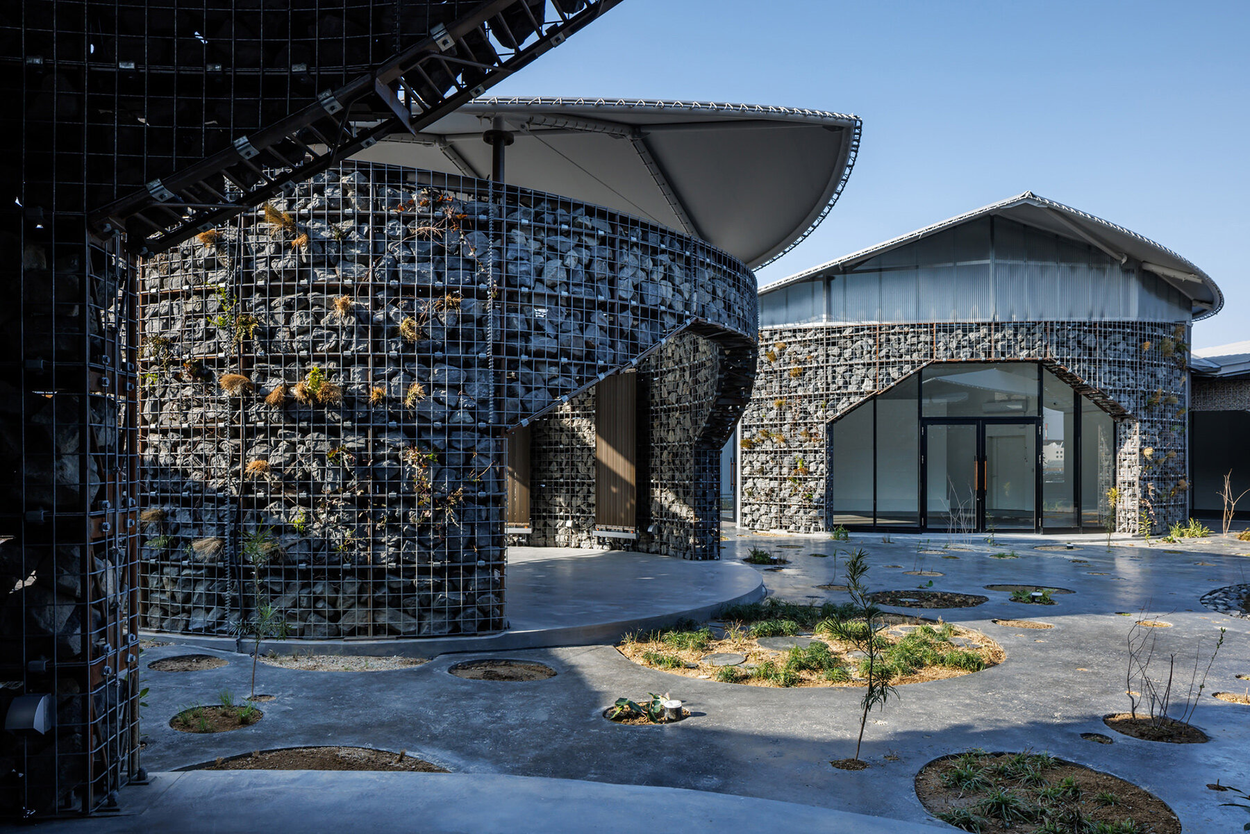osaka-expo-2025-future-life-village-pavilion-kompas-japan-designboom-06a