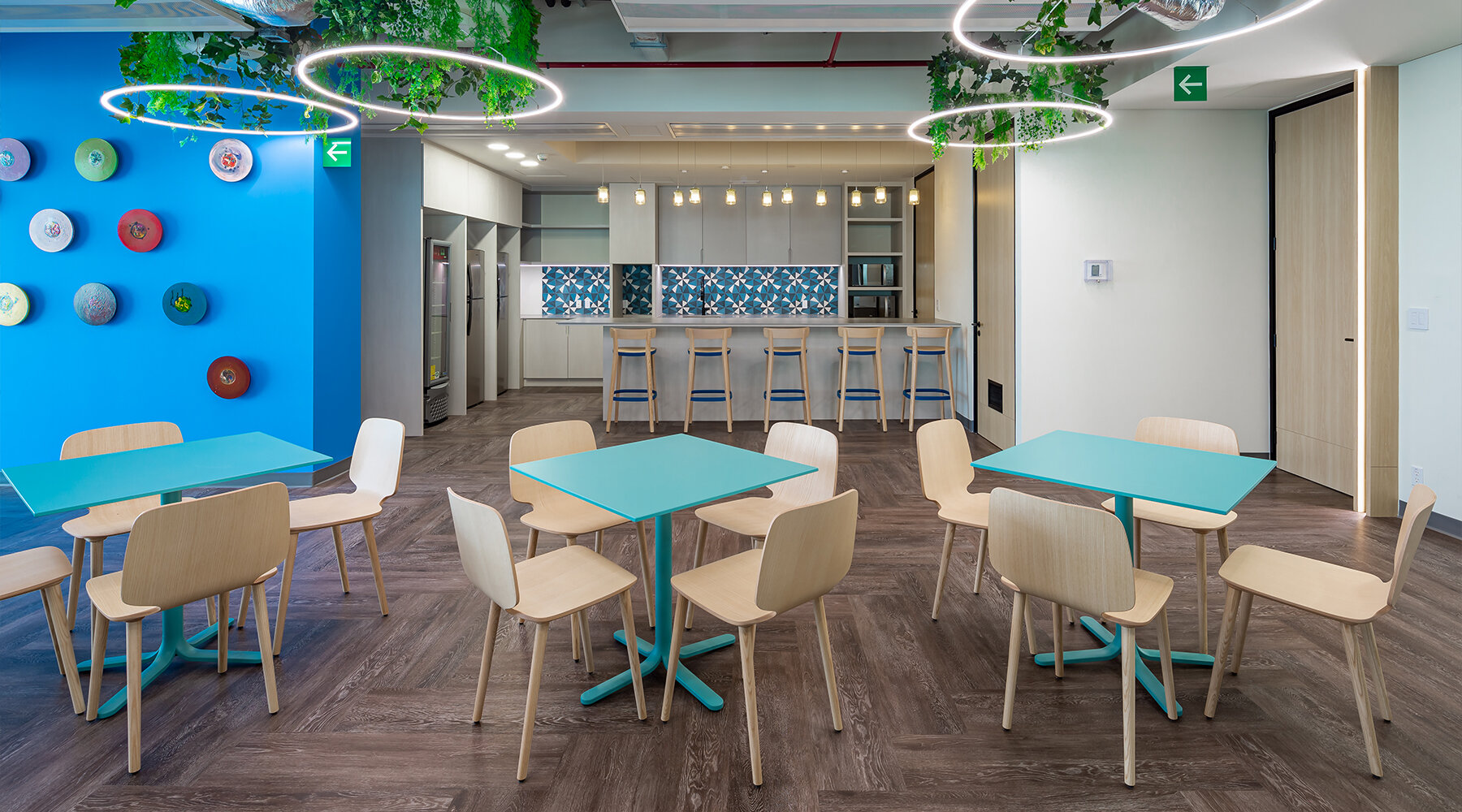 pedrali-modern-workspace-furniture-designboom-09-fullwdith