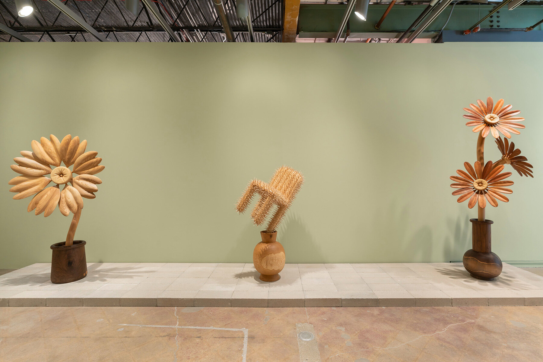raul-de-lara-surreal-wooden-sculptures-designboom-large01