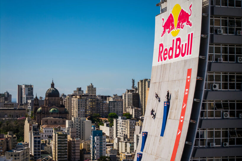 Rampa para patinetas de Red Bull