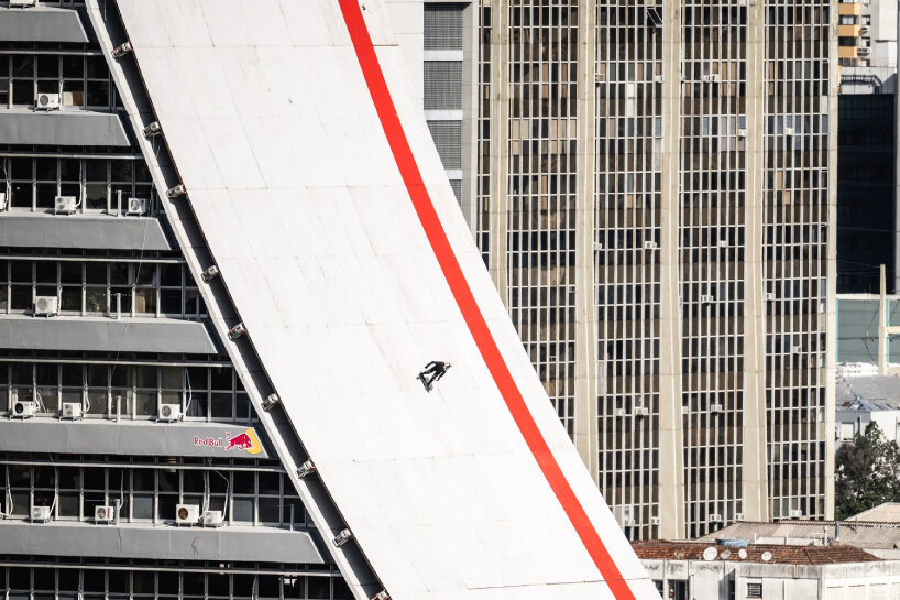 Rampa para patinetas de Red Bull