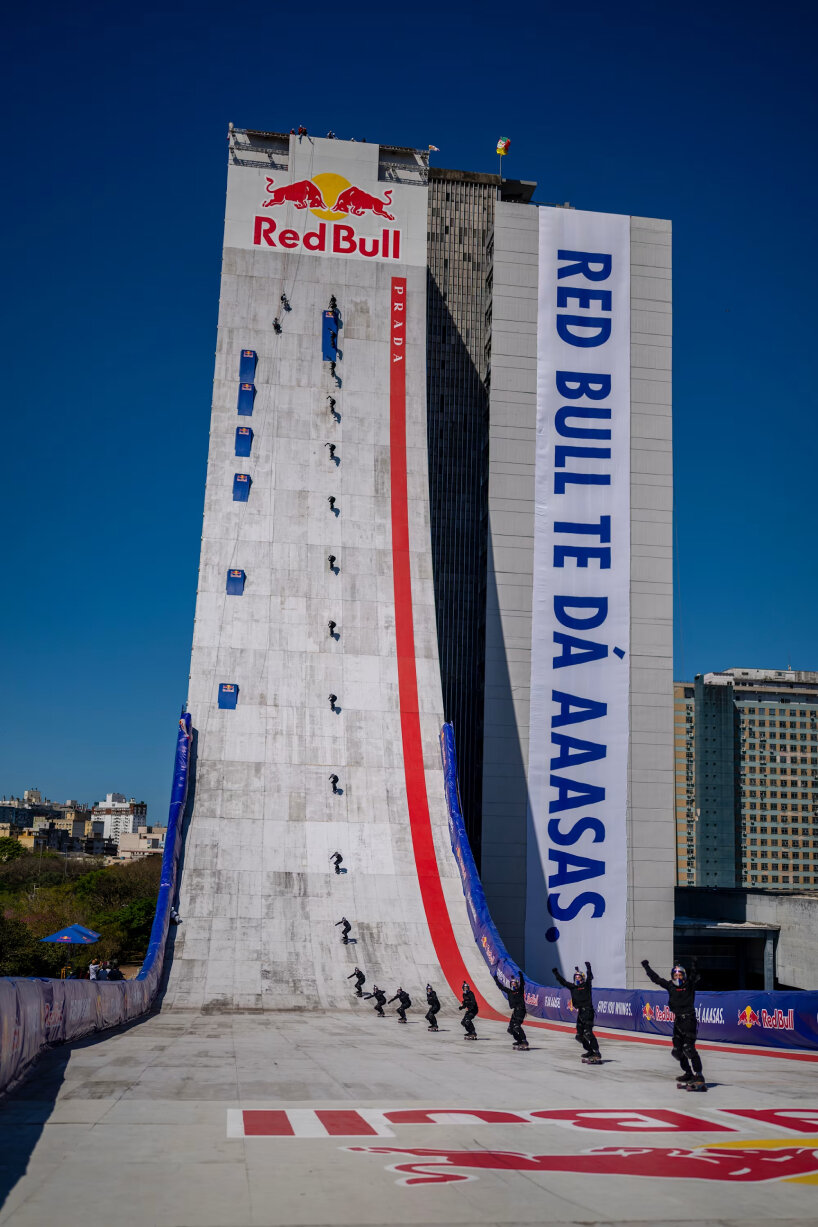 Rampa para patinetas de Red Bull