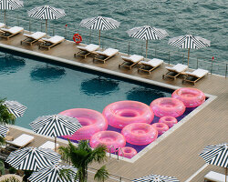 sabine marcelis collaborates with the lake como EDITION for playful jelly floats installation