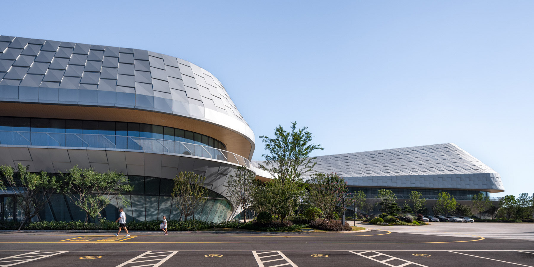 scale-like-facade-hushan-sports-park-swimming-center-lycs-architecture-designboom-1800-2