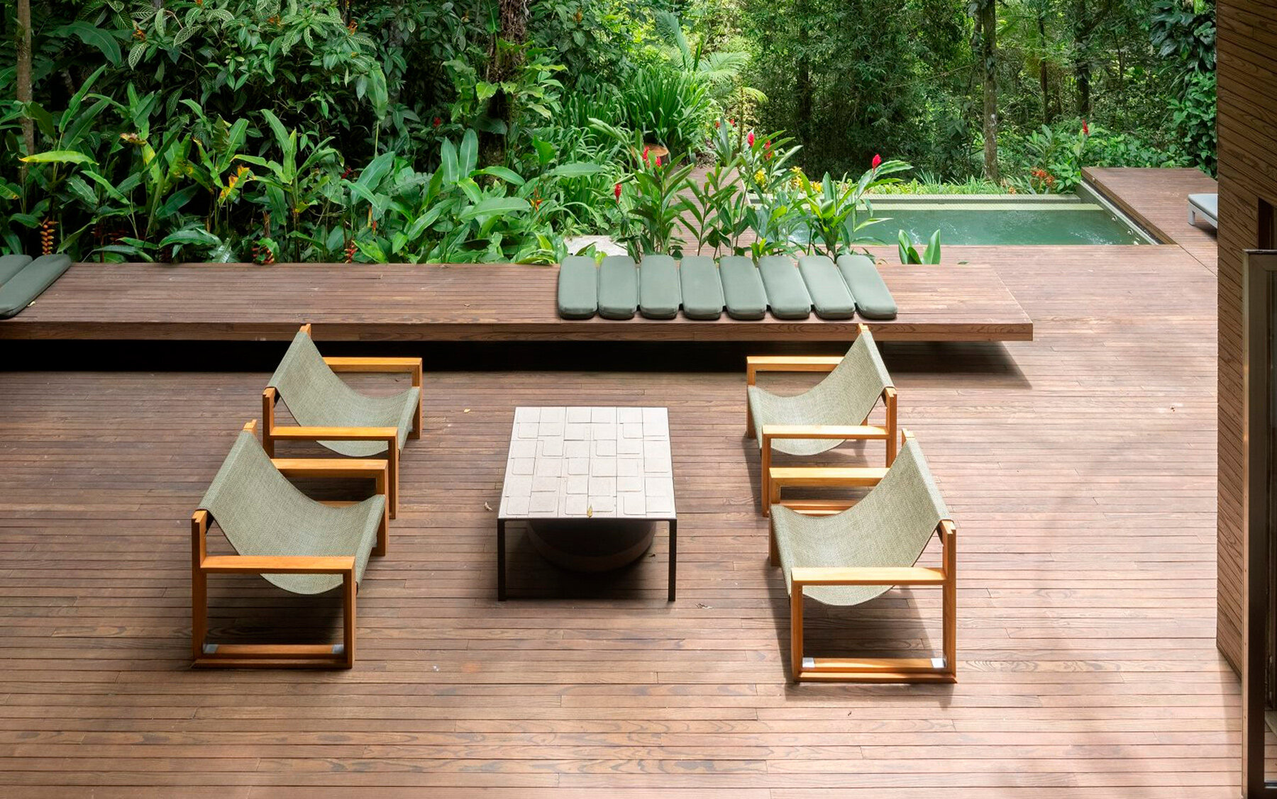 studio-arthur-casas-iporanga-house-brazil-designboom-06a