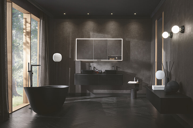 Villeroy & Boch disuelve el borde del baño con series negras puras
