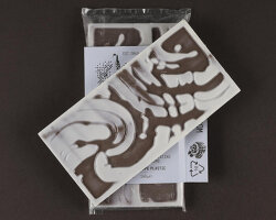 waste-eating mushrooms digest plastic & become ingredient to make chocolate protein bars