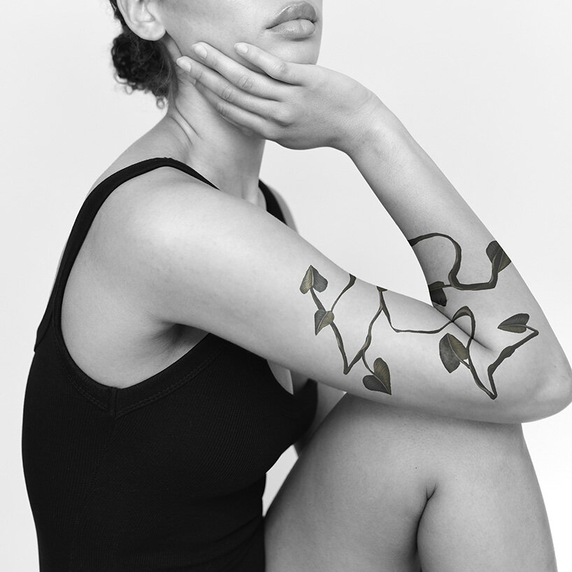 Colección de arte corporal: tatuajes de Lawrence Weiner, Peter Marino y más, a subasta