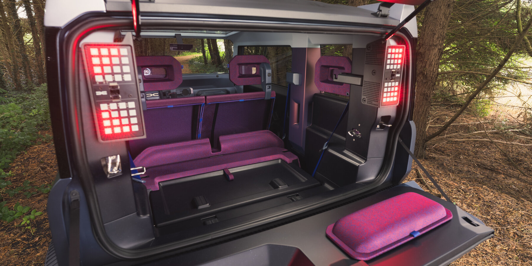 dacia-hipster-concept-car-reduce-carbon-footprint-electric-vehicles-designboom-ban