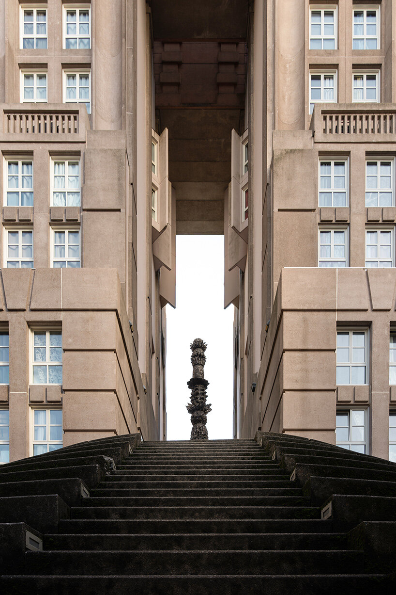 Galerie Philia activa dos hitos brutalistas en el Gran París para su exposición del décimo aniversario