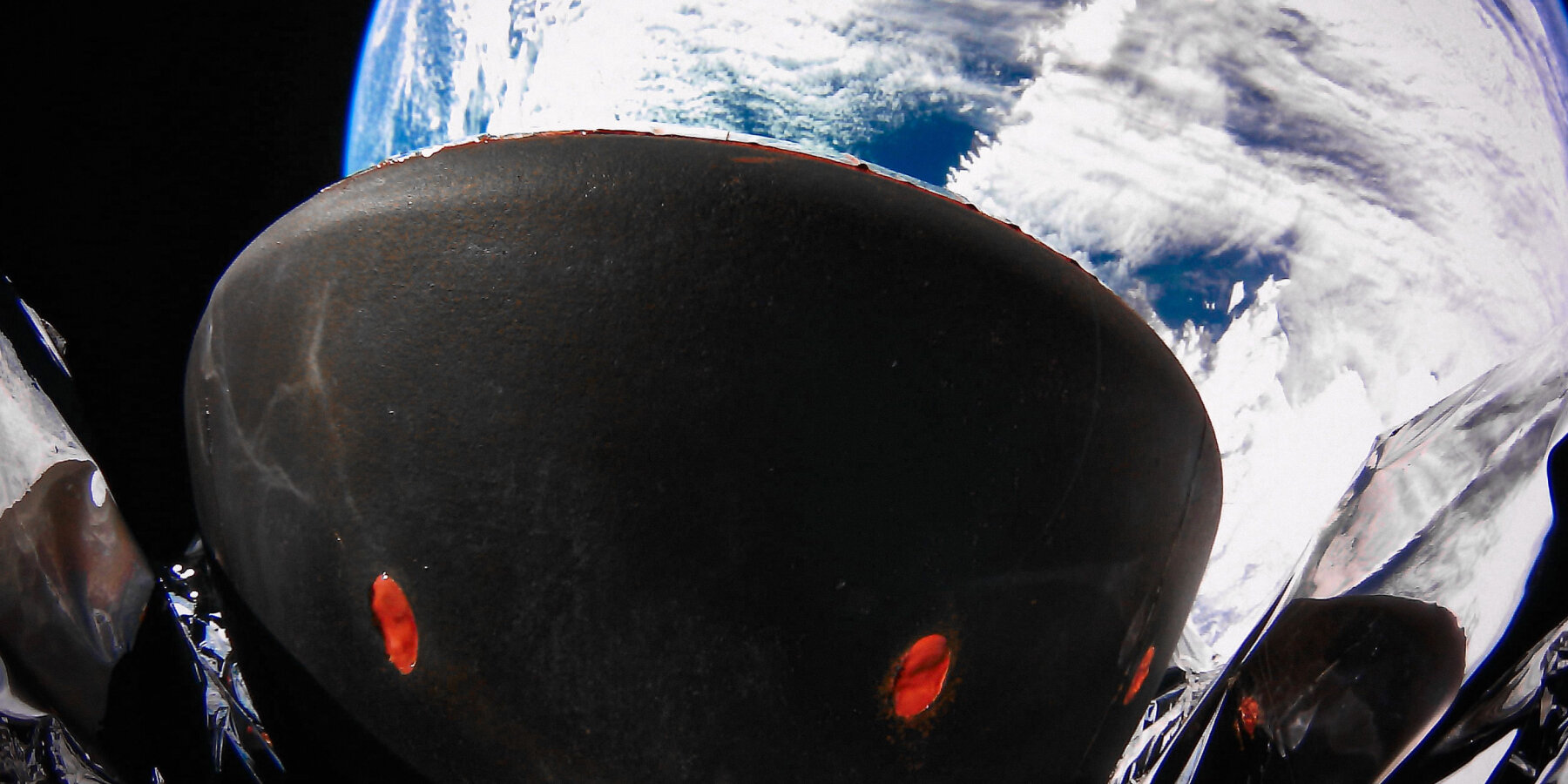 inversion-debut-arc-first-space-delivery-vehicle-transport-materials-earth-designboom-ban
