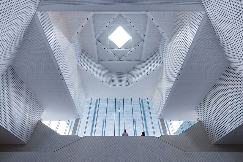 farshid moussavi shapes houston's luminous ismaili centre with perforated screens