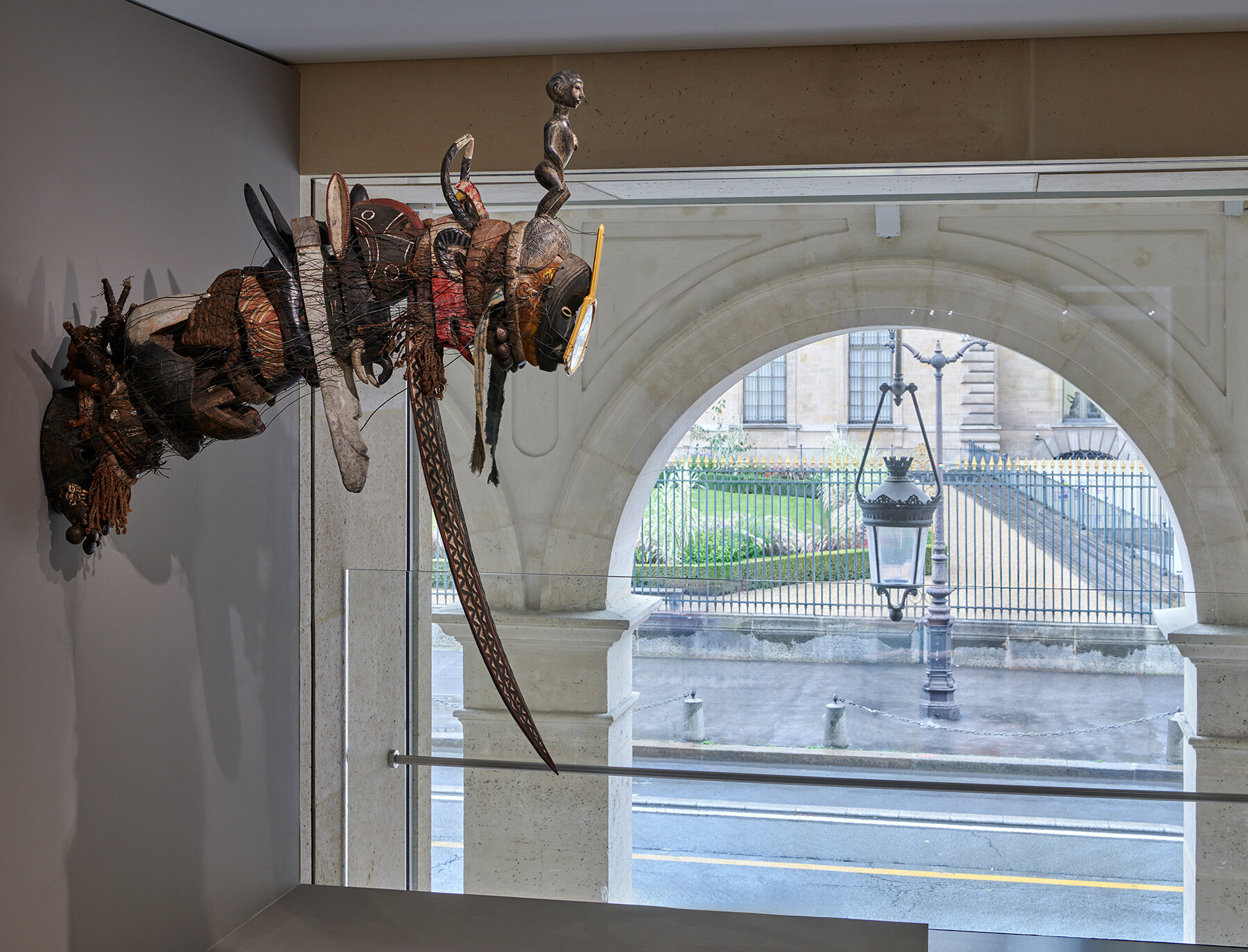 jean-nouvel-fondation-cartier-paris-formafantasma-exhibition-designboom-large02