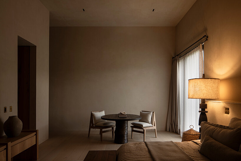 jorge garibay architects' casa san francisco is a monolith cluster in a mexican vineyard