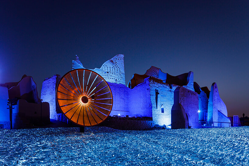 El Festival de la Luz Nour Riyadh ilumina la ciudad con instalaciones interactivas que 'parpadean'