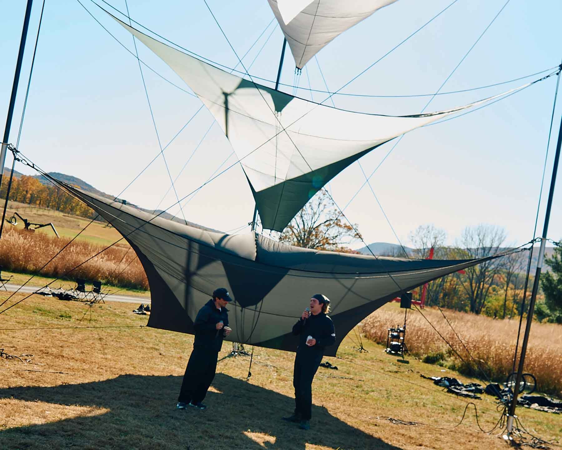 north-face-gore-tex-storm-king-johannes-offerhaus-hke-designboom-08a