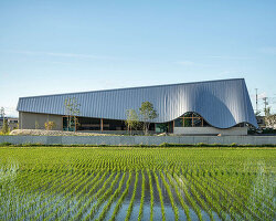 atelier nagara + permanent co. top office in hashima, japan with rippling rooftop