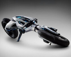 rotatable yamaha MOTOROiD:Λ motorcycle can twist to 180-degree position while cruising