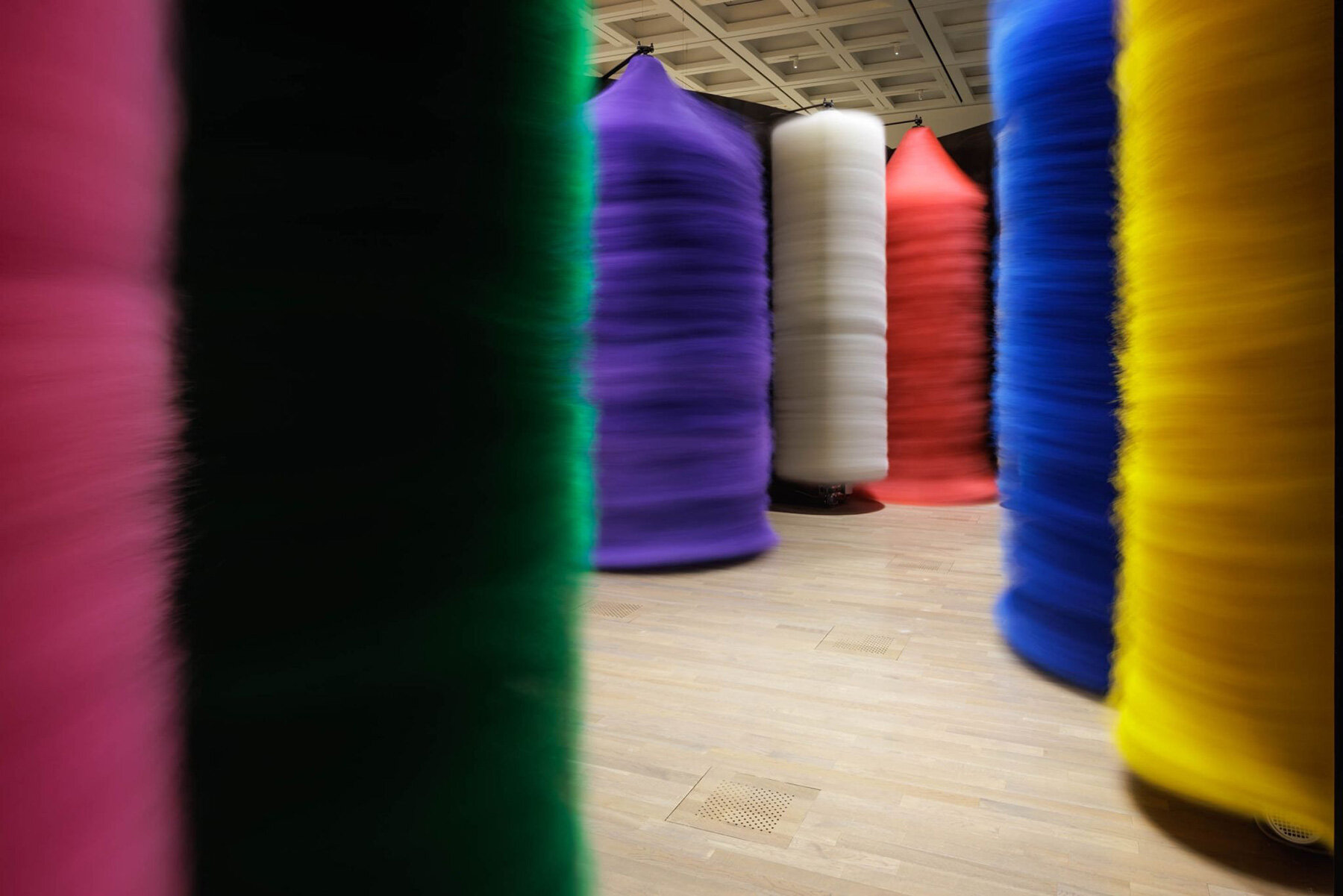 sanaa-formafantasma-kaleidoscopic-landscape-bulgari-exhibition-tokyo-designboom-large02