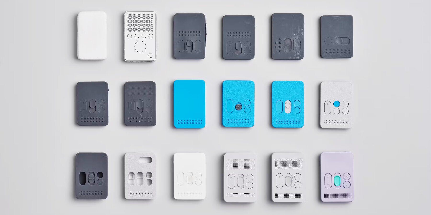 screenless-smartphone-KARRI-kids-record-send-voice-messages-walkie-talkie-pentagram-designboom-ban2