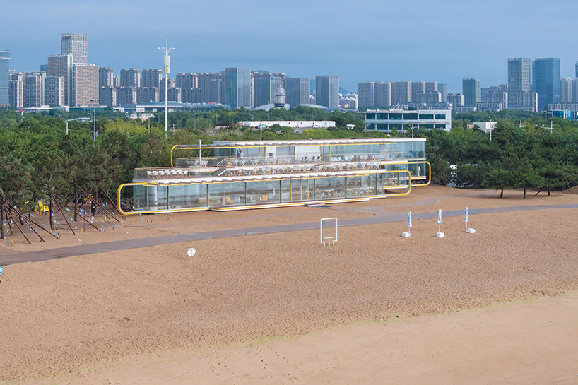 Selgascano utiliza tres volúmenes de vidrio paralelos para formar una cafetería transparente junto al mar en China