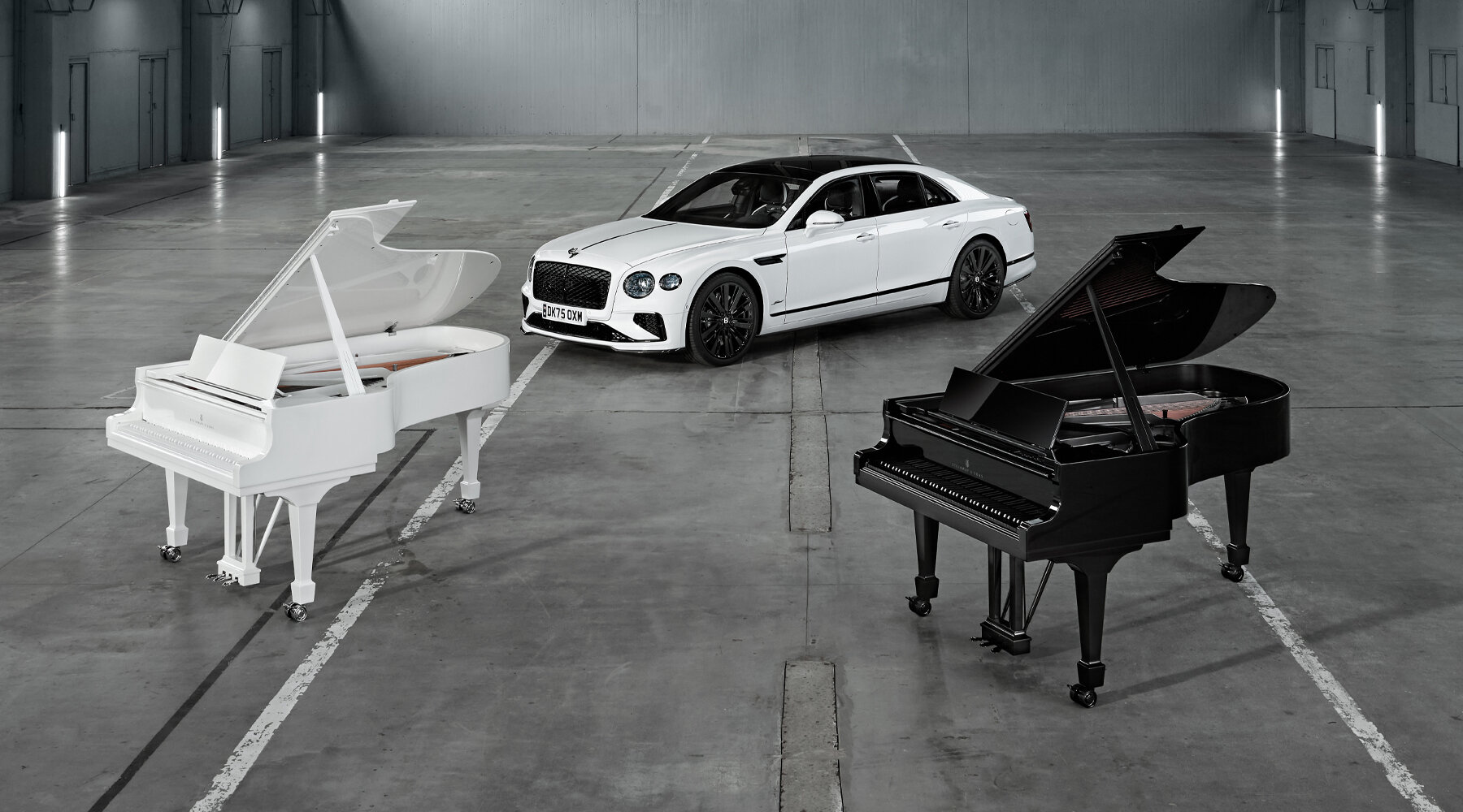 steinway-and-sons-ultra-black-white-designboom-06-full