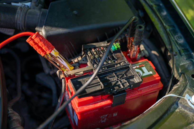 used batteries from electric vehicles return to greener life as fertilizers – Designboom