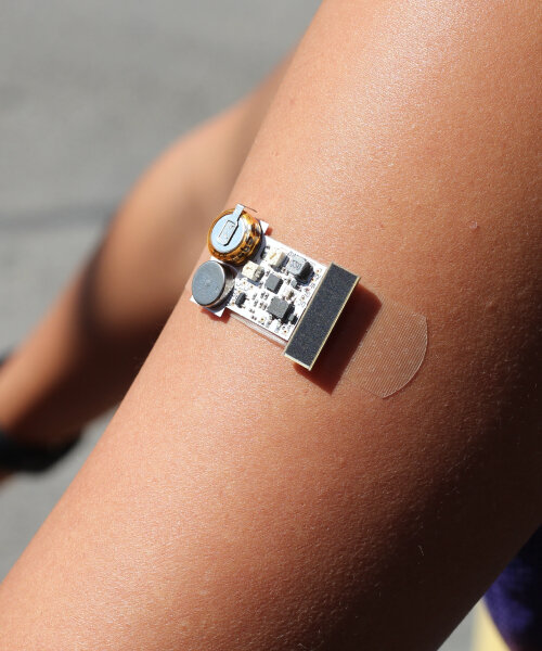 wearable bandage with solar cell can detect how long the user has been sunbathing