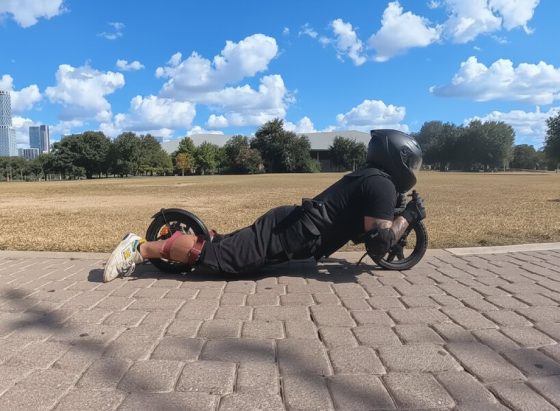 Traje de motocicleta eléctrica portátil