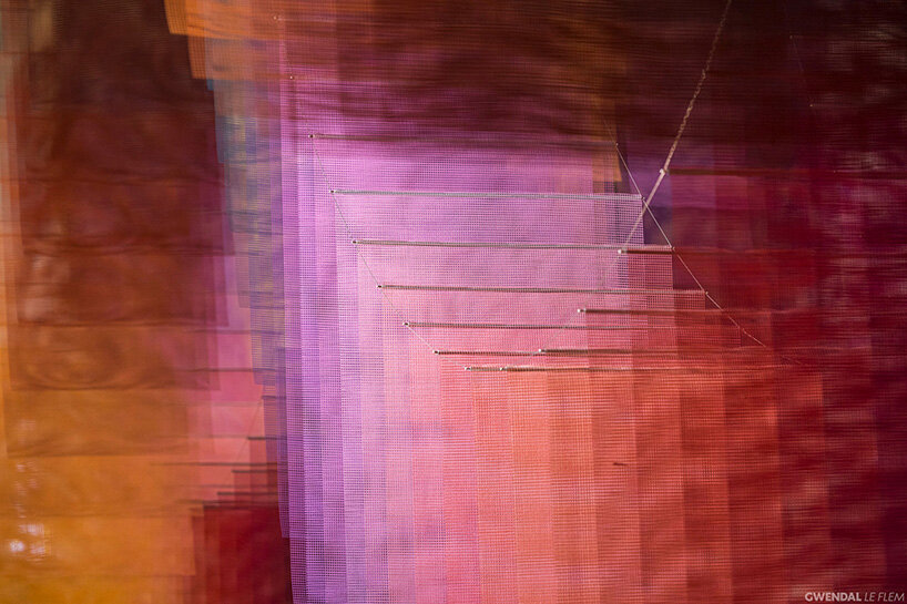 451 sheets of mesh compose floating chromatic field by tomislav topić inside french chapel