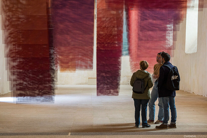 451 sheets of mesh compose floating chromatic field by tomislav topić inside french chapel