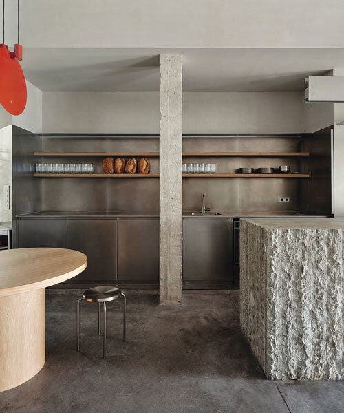 café's curved interiors by zooco estudio reflect art deco siboney building in spain