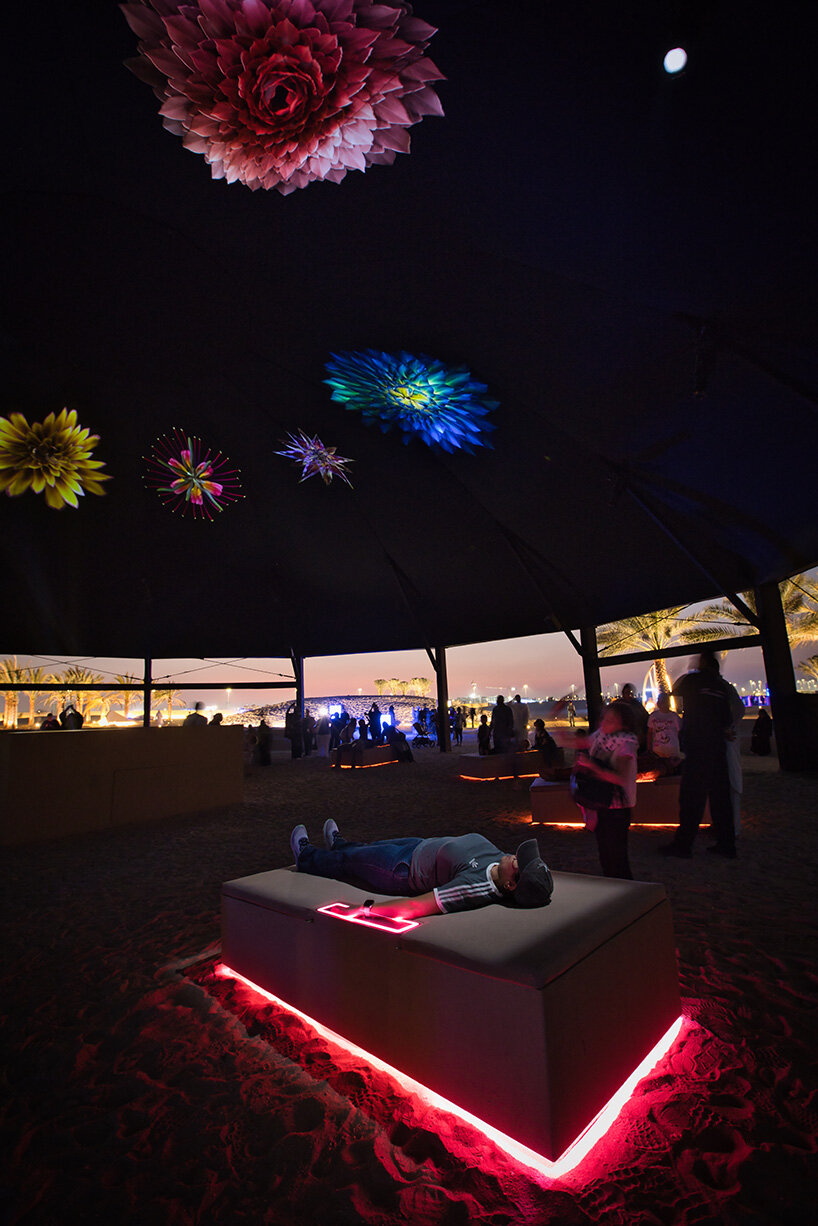 DRIFT lights up abu dhabi with whispering grass, heartbeat blooms, and 2,000-drone falcon
