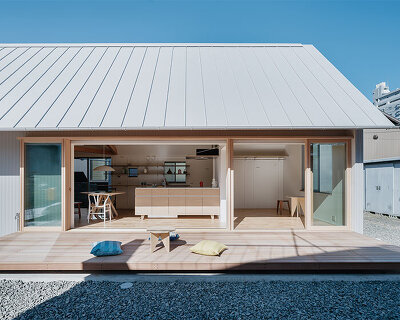 ever-changing light shapes 'kaleidoscope' family home in japan by fumi aso architect