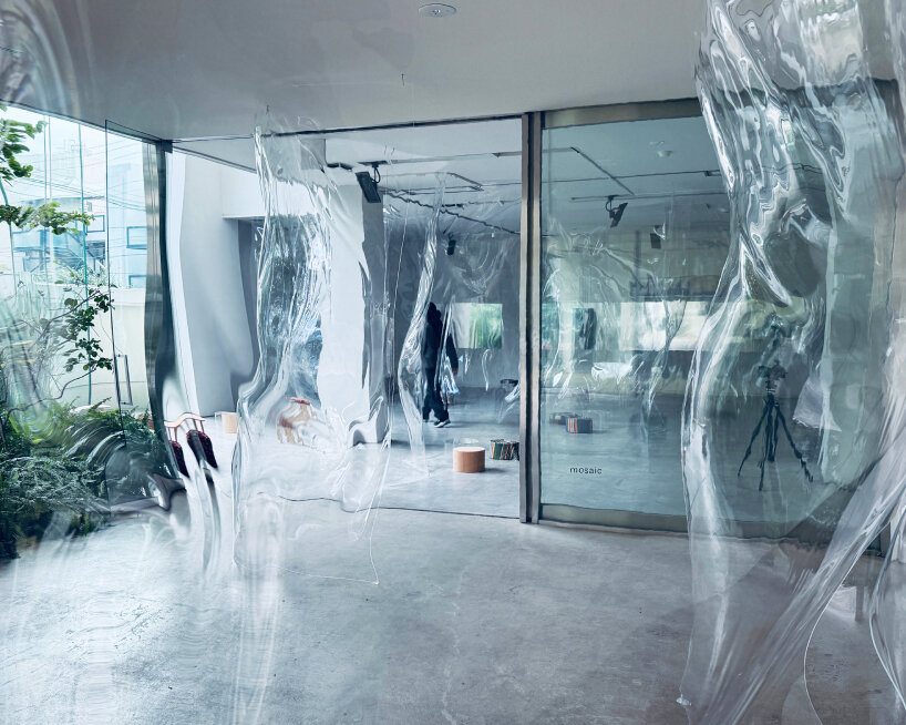 vidrio acrílico invisible awtbar