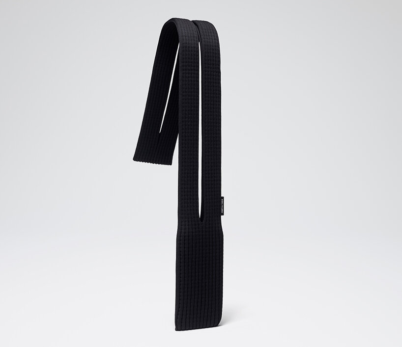 issey miyake and apple craft 3D-knitted pocket as wearable way to carry your iPhone
