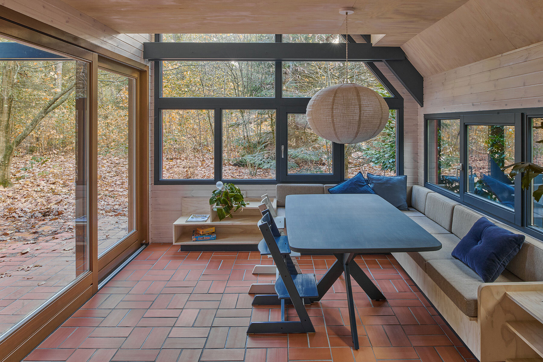 kumiki-architecture-renovation-a-frame-holiday-home-netherlands-designboom-1800-3