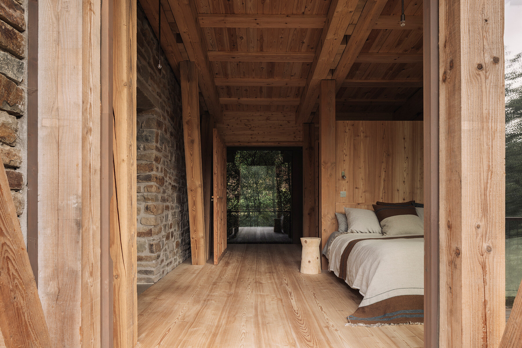 local-stone-timber-earth-self-sufficient-riverbank-house-bcarchitects-belgium-designboom-large01