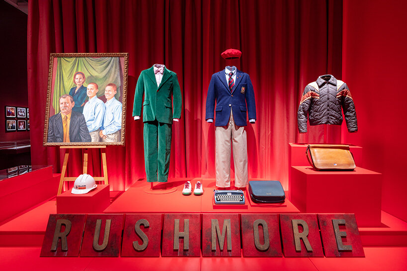 La retrospectiva de Wes Anderson en el Museo del Diseño de Londres presenta más de 700 objetos de archivo
