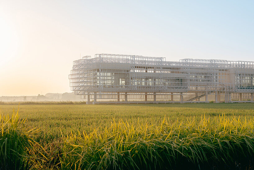Espejismo de la mansión del baño