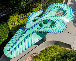 MARC FORNES / THEVERYMANY's serpent-like sculpture slithers through knoxville
