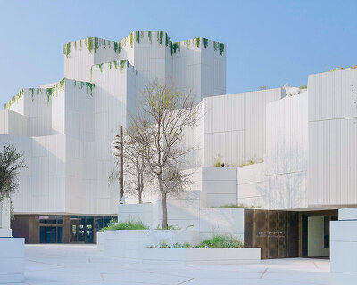 natural history museum abu dhabi by mecanoo opens with world-first dinosaur displays