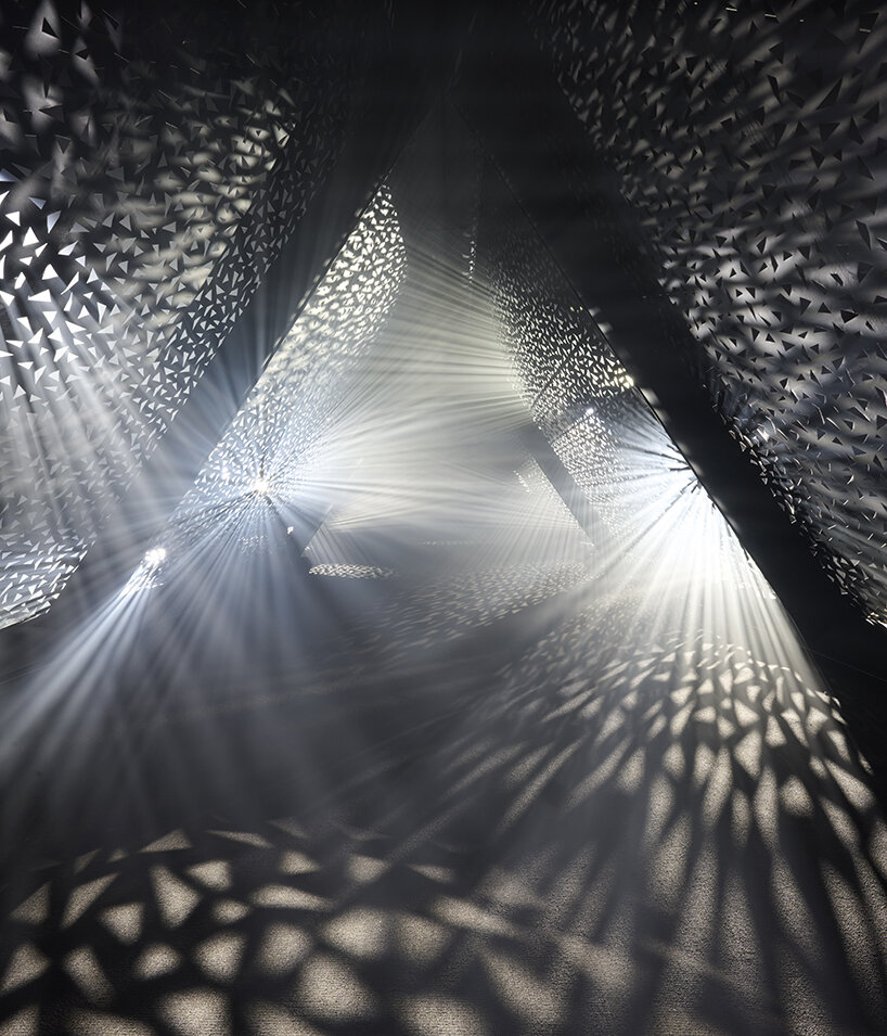 59 artistas iluminan la capital saudita con deslumbrantes obras de arte públicas para Noor Riyadh 2025